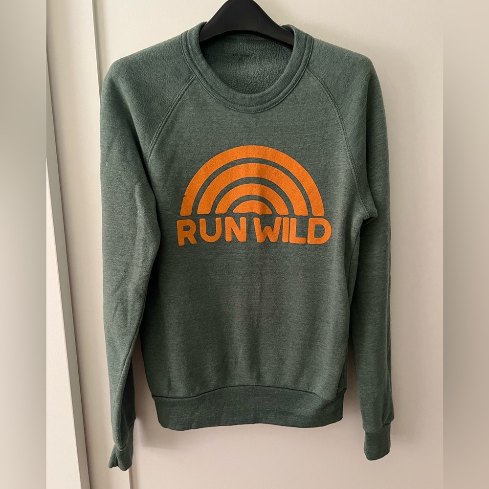 Two green XS sweatshirts, good condition. Nike hoodie and Run Wild.